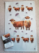 Load image into Gallery viewer, Tea Towel Highland Cow
